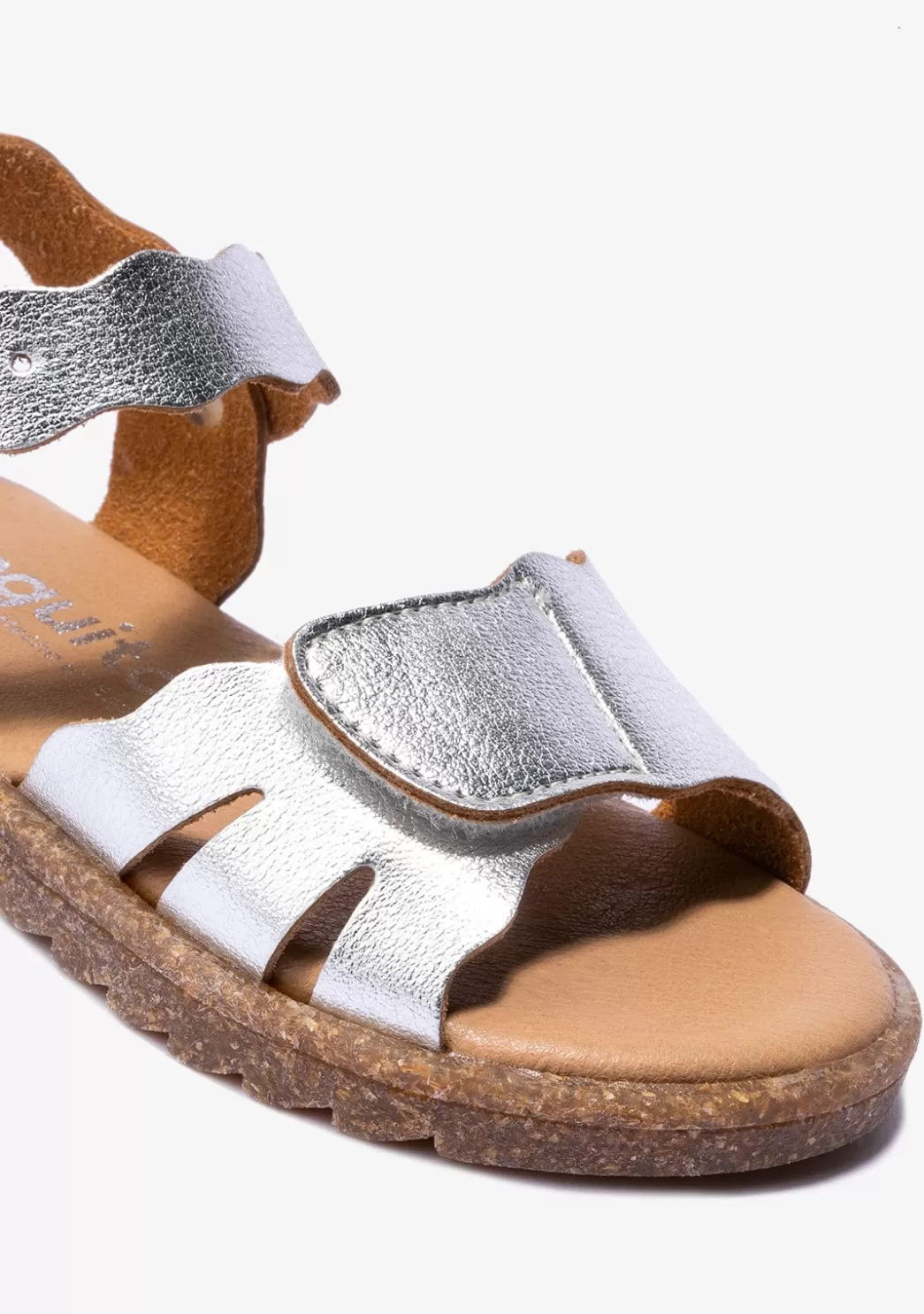 sandalias_de_nia_tira_adherente_metalizado_plata_3.webp New Sandalias De Niña Tira Adherente Metalizado Plata Sandalias