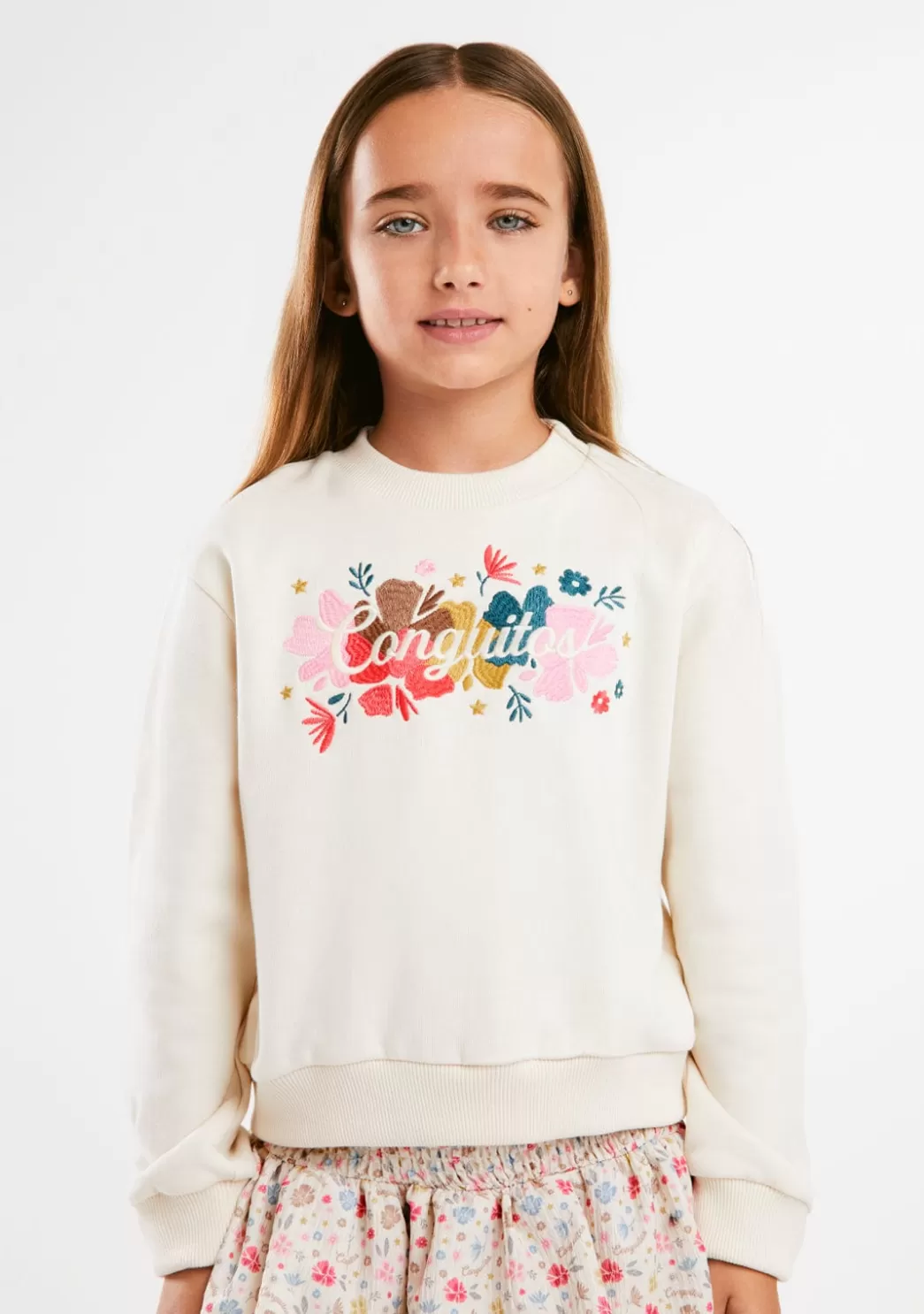 sudadera_bordado_flores_beige_3.webp Best Sudadera Bordado Flores Beige Sudaderas