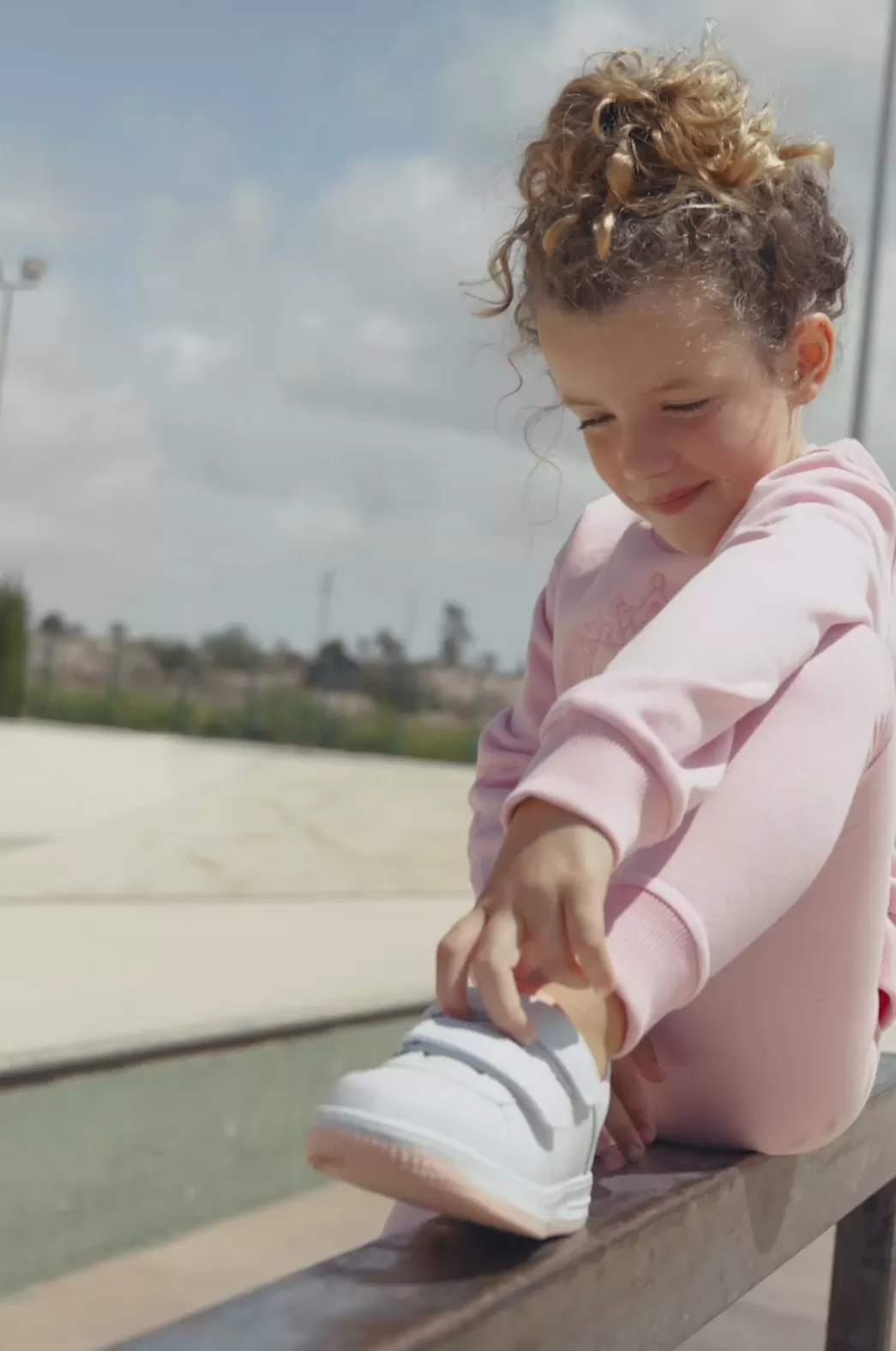 zapatillas_unisex_blanco__rosa_8.webp Cheap Zapatillas Unisex Blanco / Rosa Zapatillas | Colegiales